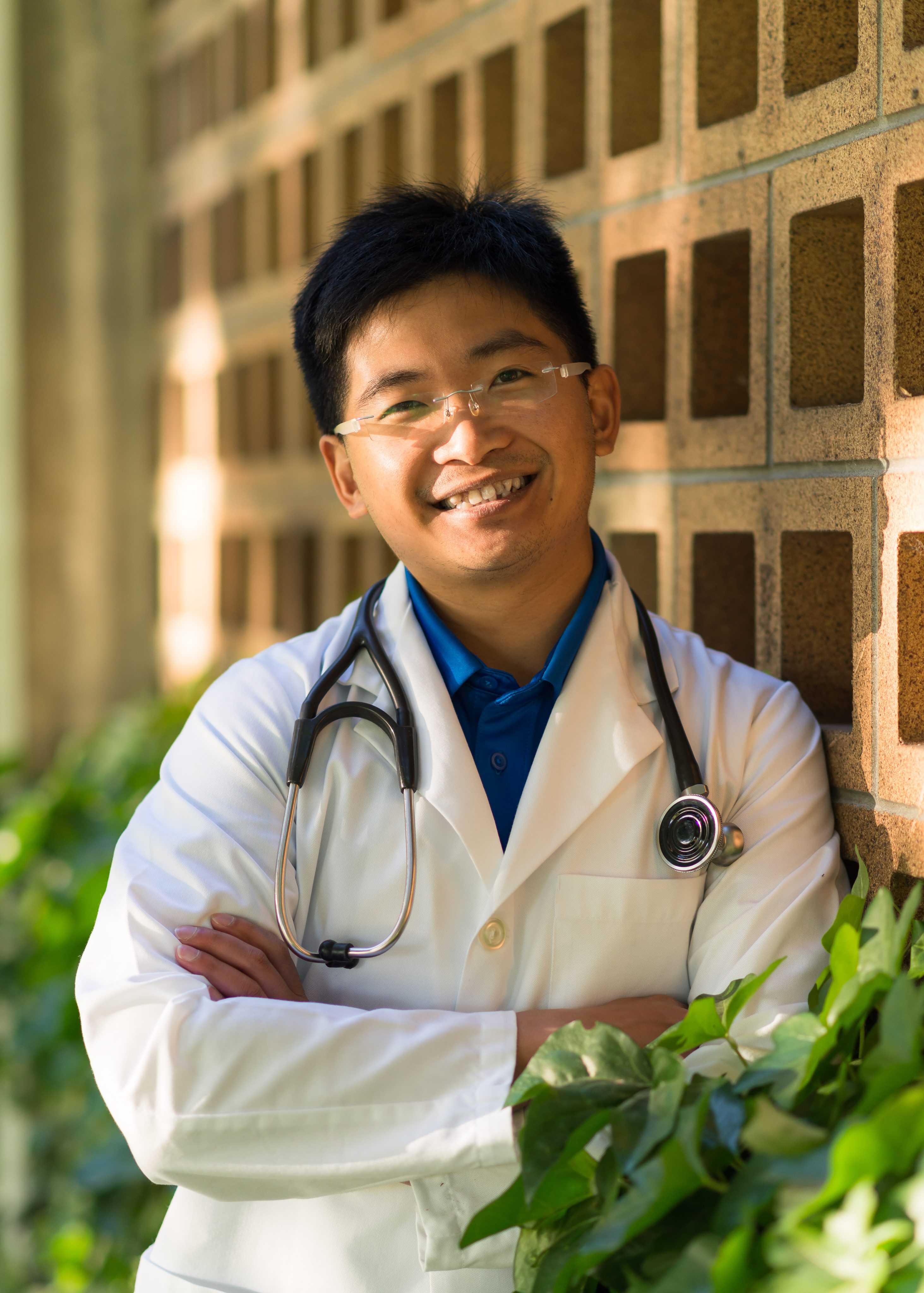 Dr. Romi Fung, ND